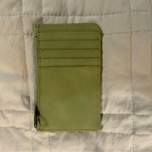 Universal Threads - sleek Green Card Holder